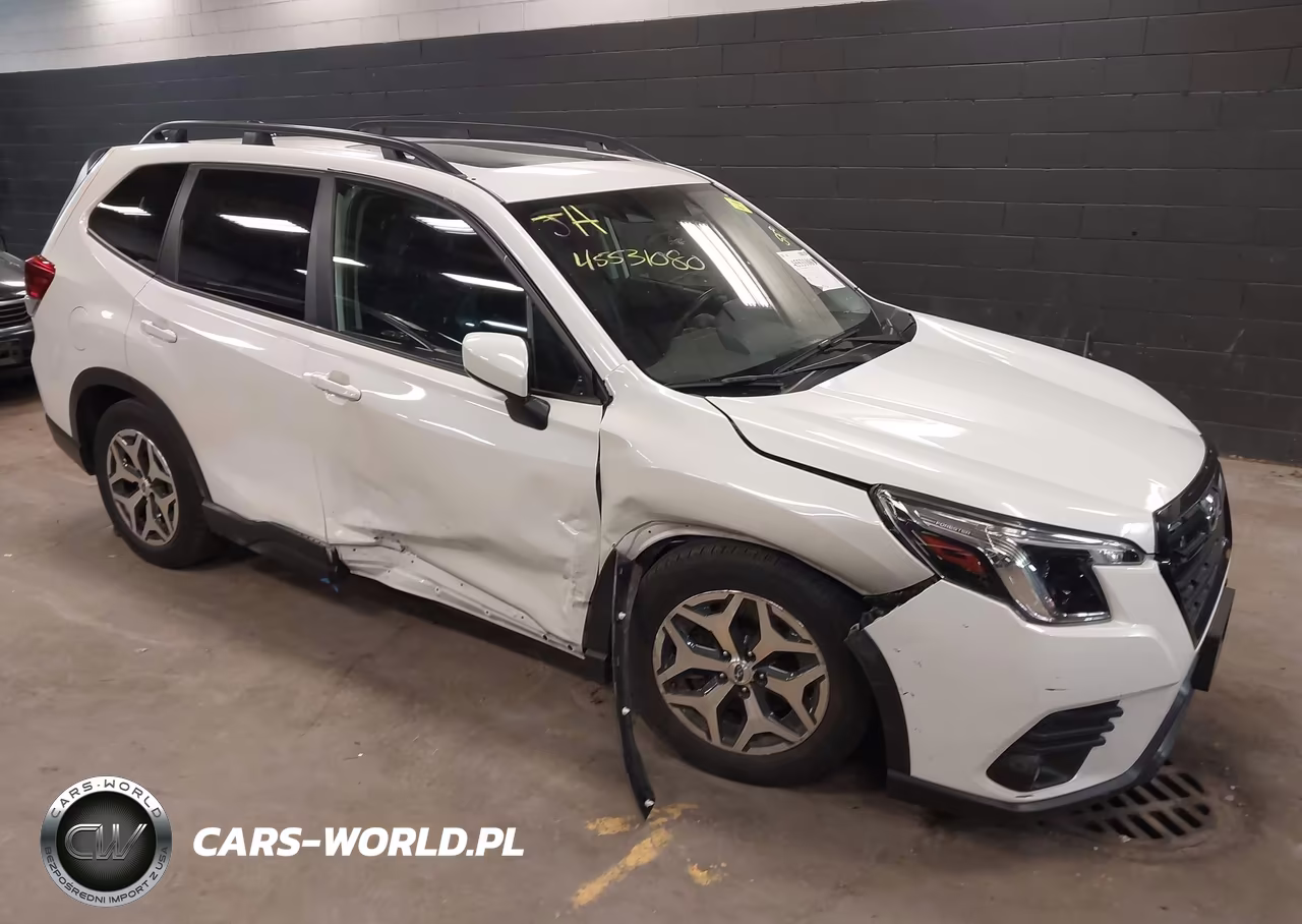 2024 Subaru Forester Premium VIN:JF2SKADC1RH463424 - 6
