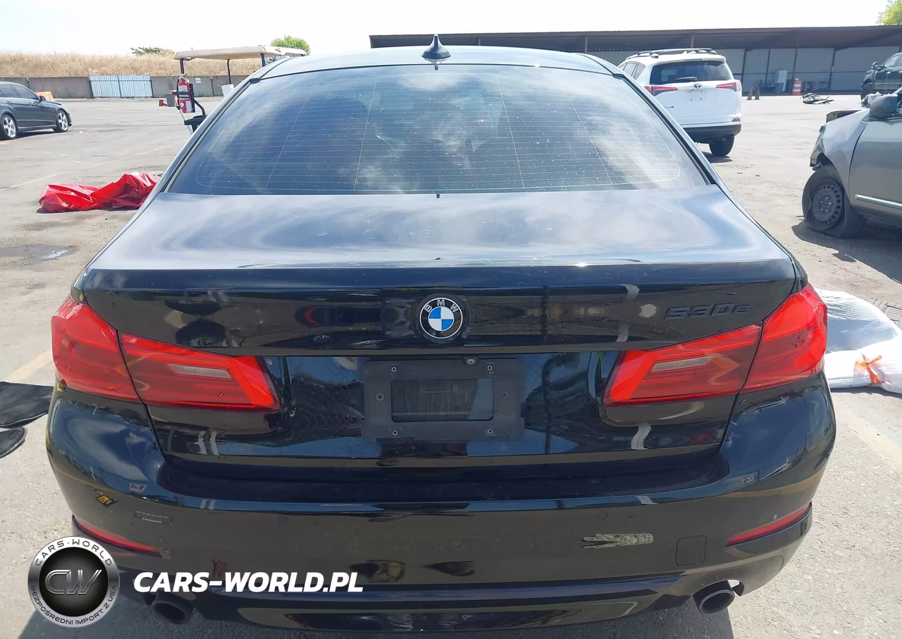 2019 BMW 530E Iperformance VIN:WBAJA9C5XKB254655 - 16