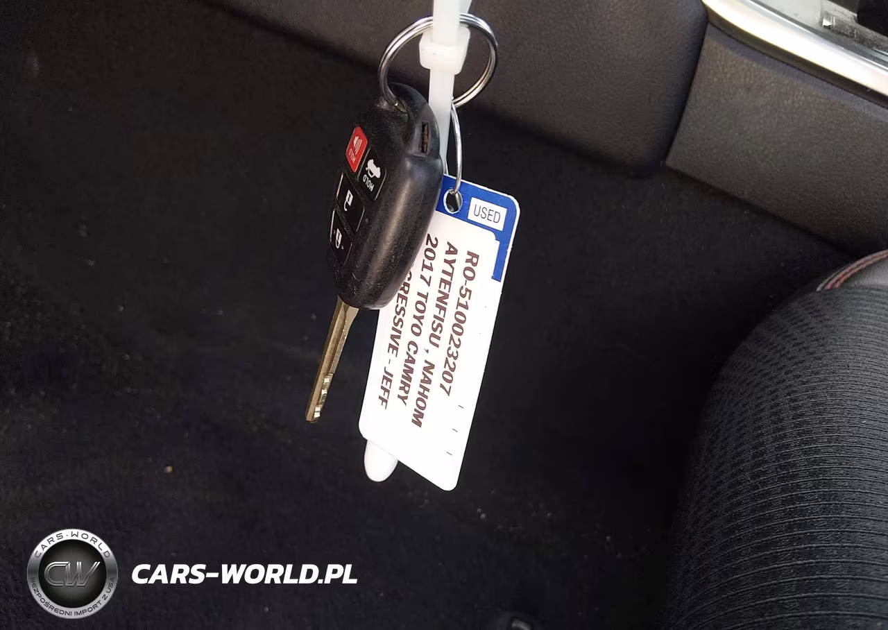 2017 Toyota Camry Se VIN:4T1BF1FK4HU403288 - 11