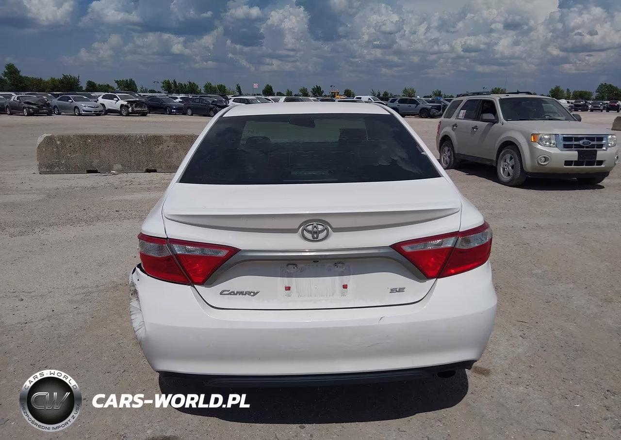 2017 Toyota Camry Se VIN:4T1BF1FK4HU403288 - 16