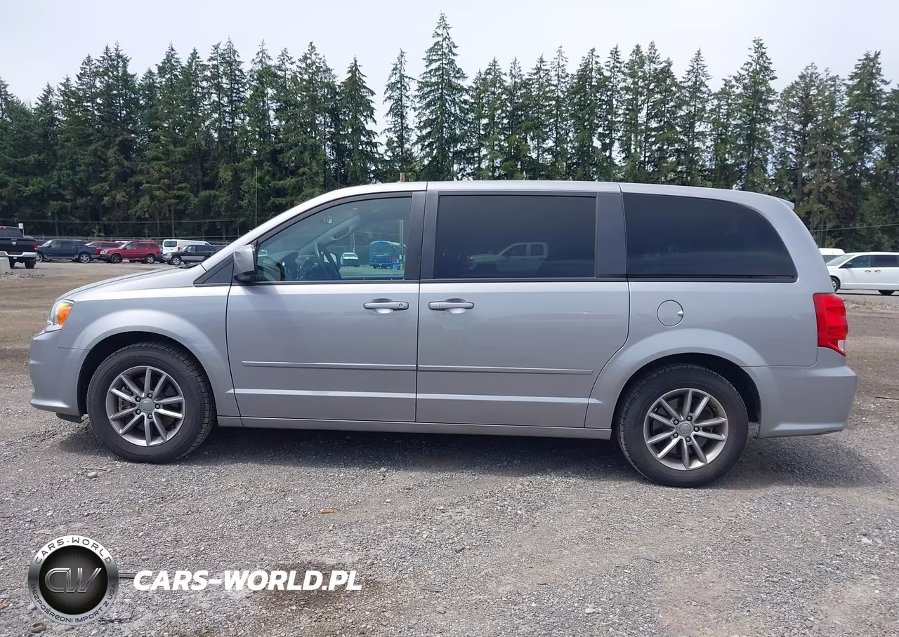2016 Dodge Grand Caravan Se Plus VIN:2C4RDGBG9GR387548 - 14