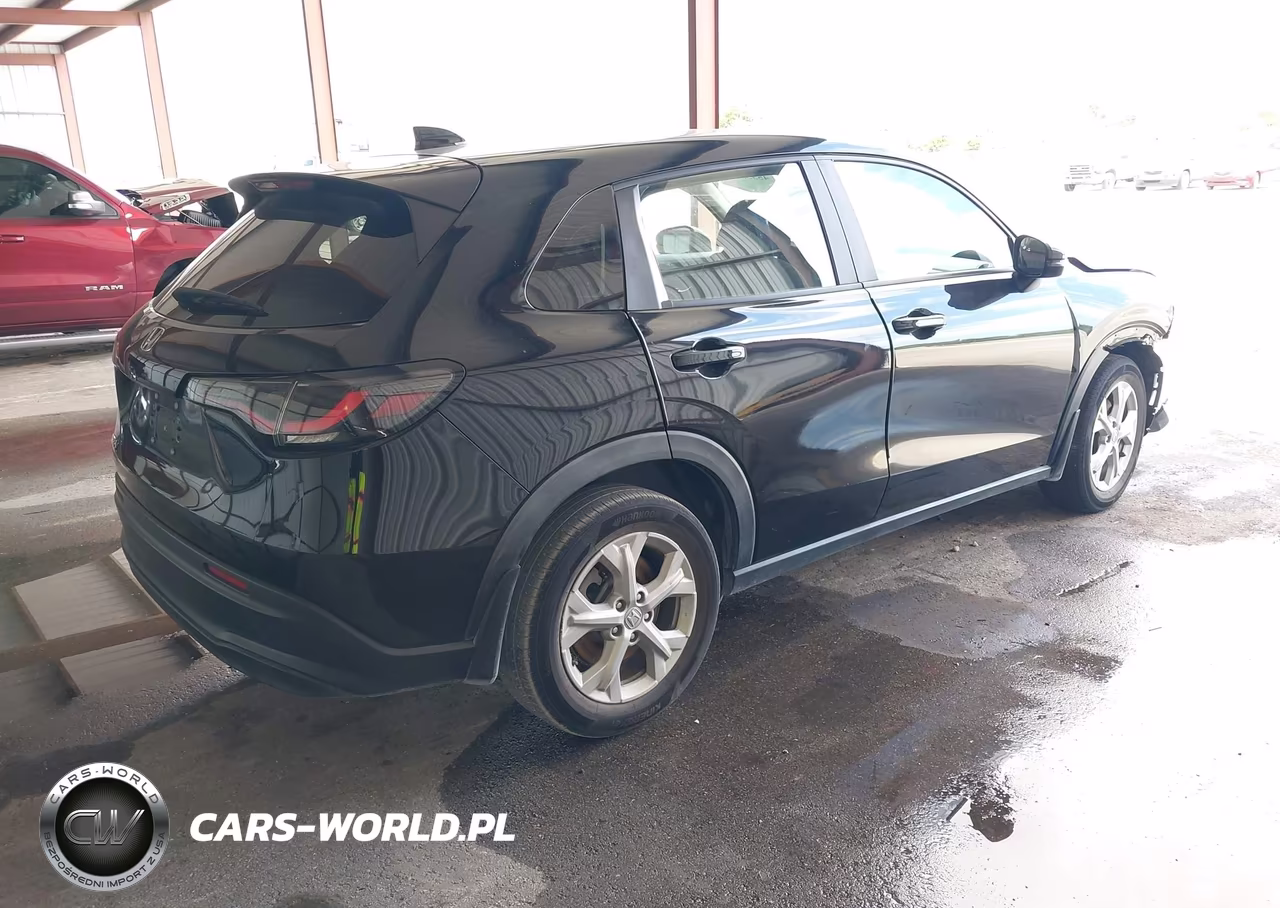 2023 Honda Hr-V 2Wd Lx VIN:3CZRZ1H37PM735643 - 4