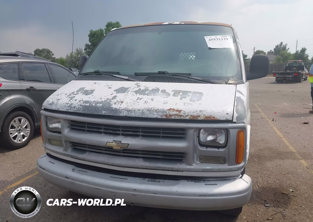 1999 Chevrolet Express VIN:1GCFG25M4X1095941 - 12