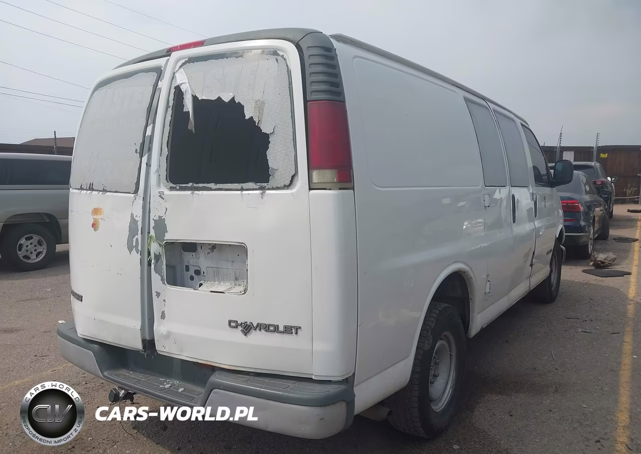 1999 Chevrolet Express VIN:1GCFG25M4X1095941 - 4