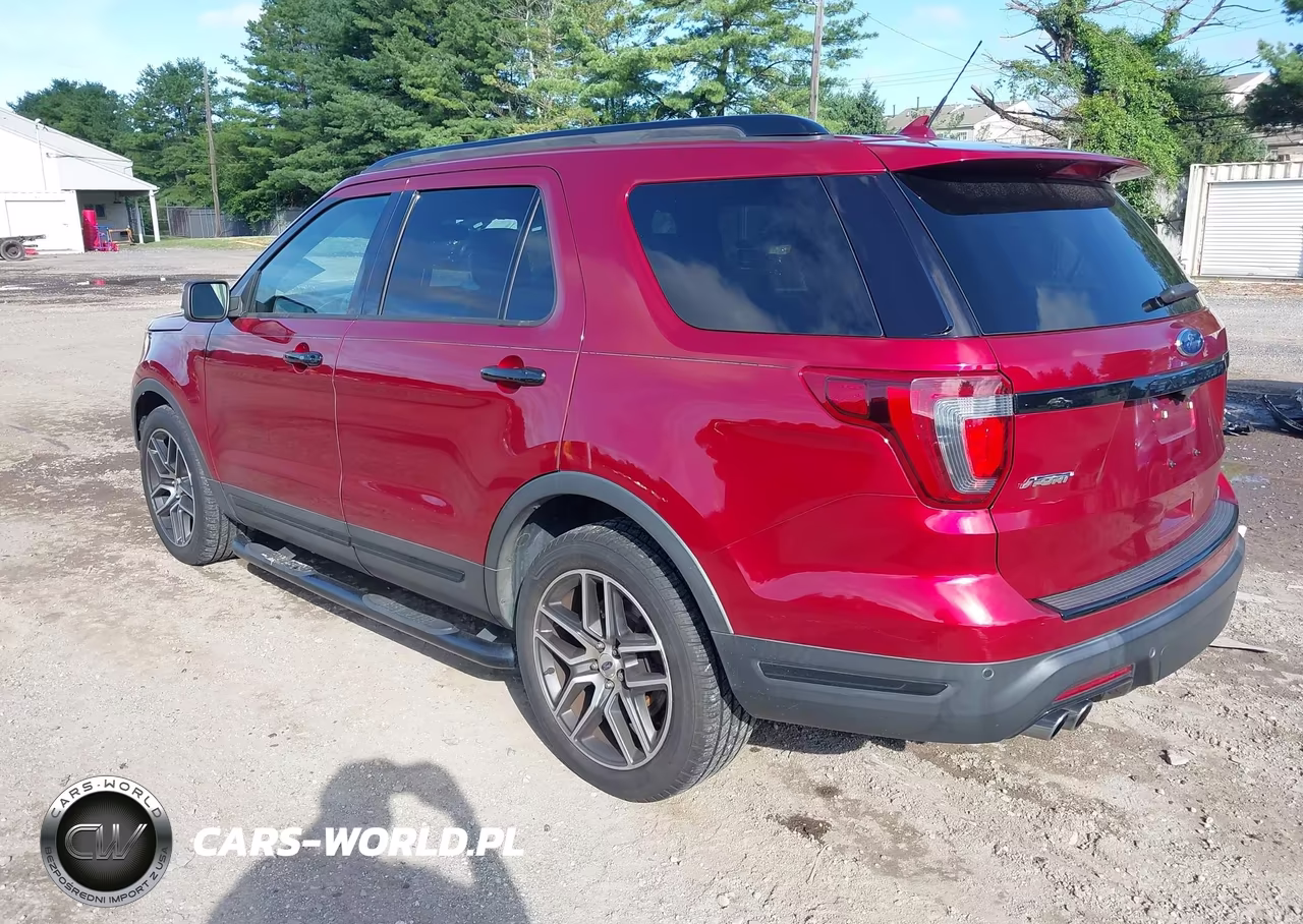 2018 Ford Explorer Sport VIN:1FM5K8GT5JGC34718 - 3