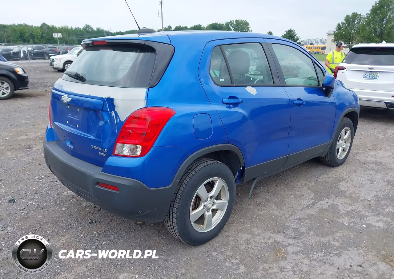 2016 Chevrolet Trax Ls VIN:KL7CJNSB4GB537312 - 4