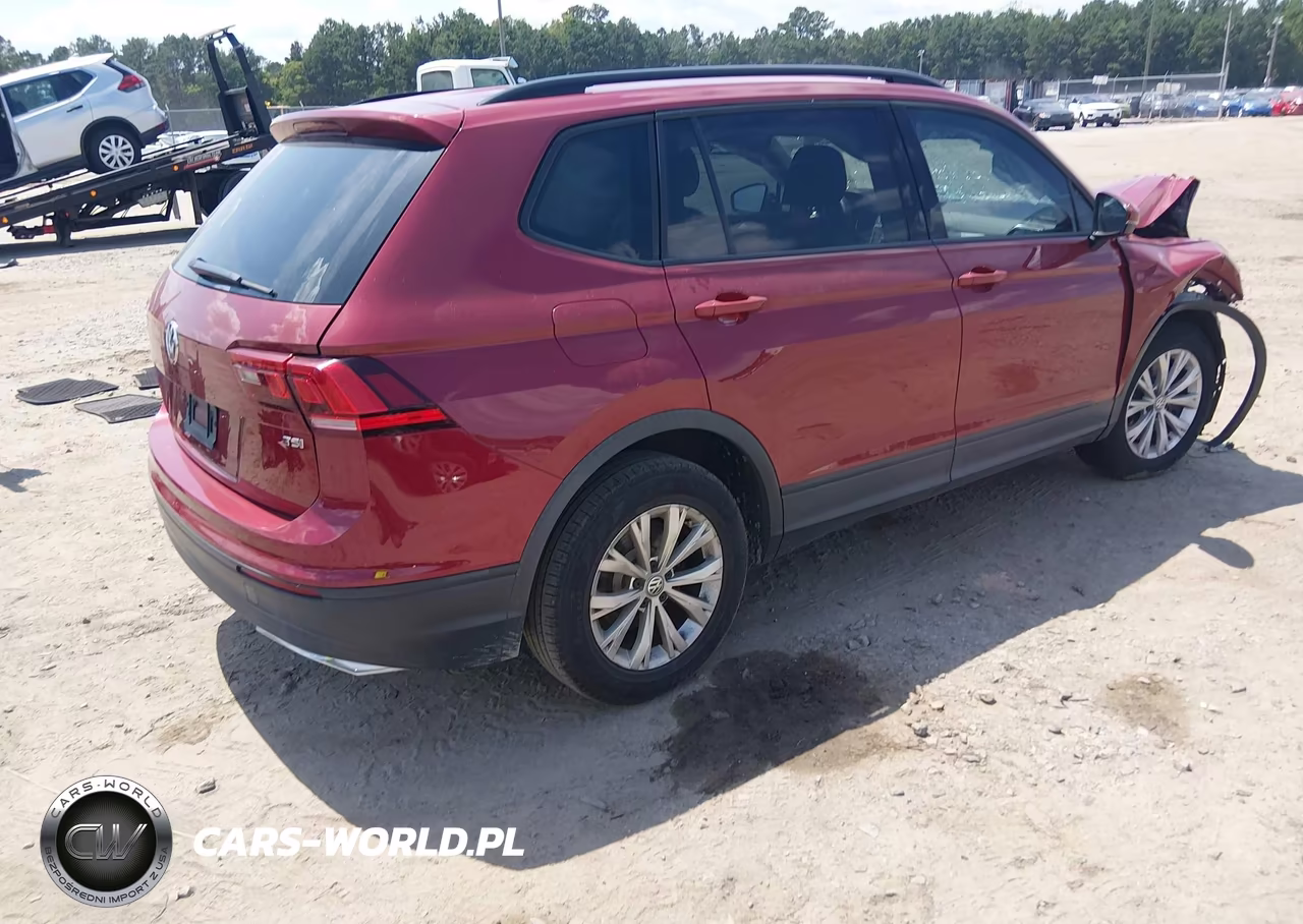 2018 Volkswagen Tiguan 2.0T S VIN:3VV1B7AX5JM017461 - 4