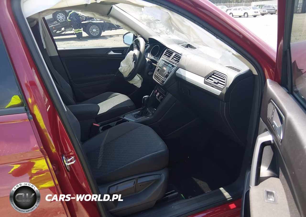 2018 Volkswagen Tiguan 2.0T S VIN:3VV1B7AX5JM017461 - 5