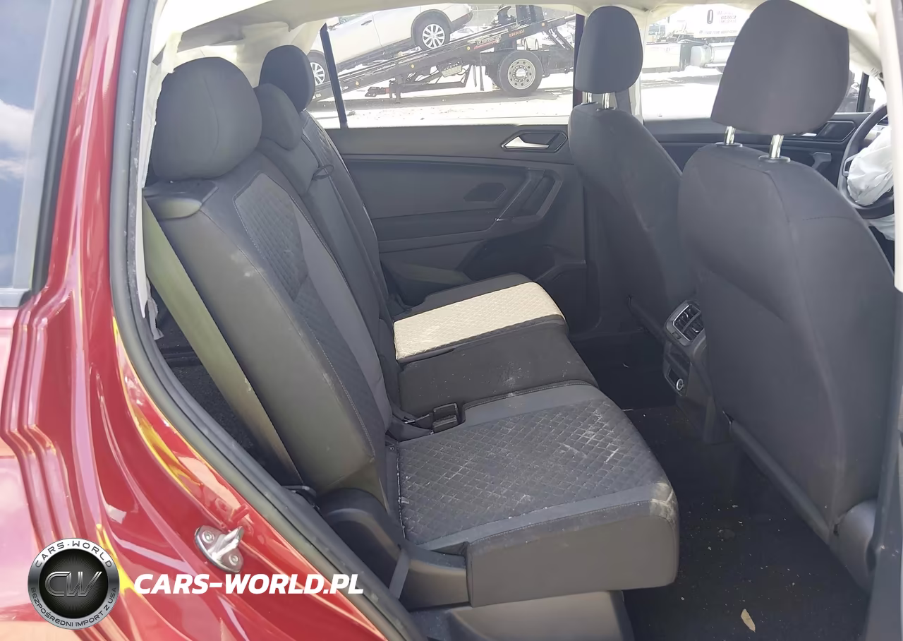 2018 Volkswagen Tiguan 2.0T S VIN:3VV1B7AX5JM017461 - 8