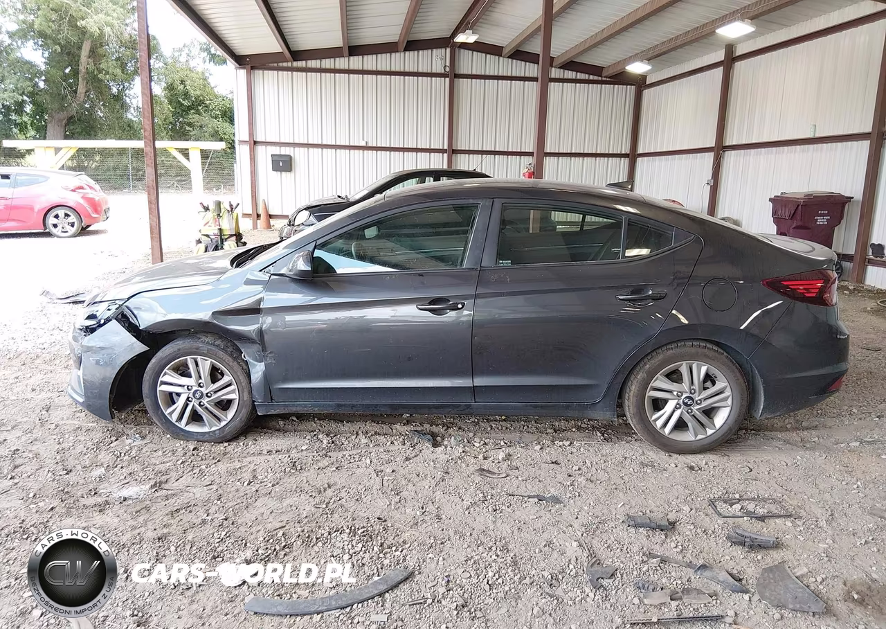 2020 Hyundai Elantra Sel VIN:5NPD84LF2LH619725 - 14