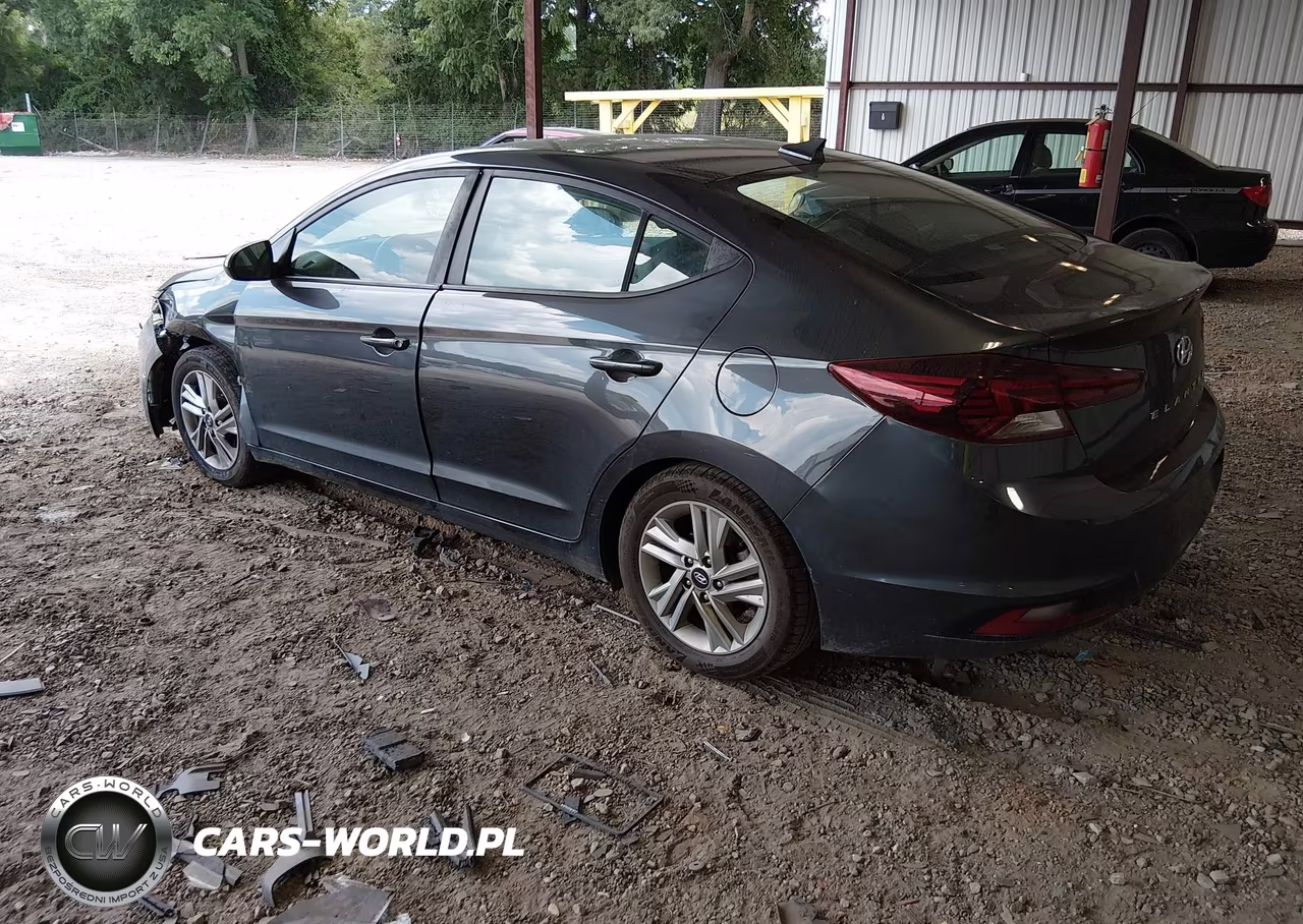 2020 Hyundai Elantra Sel VIN:5NPD84LF2LH619725 - 3