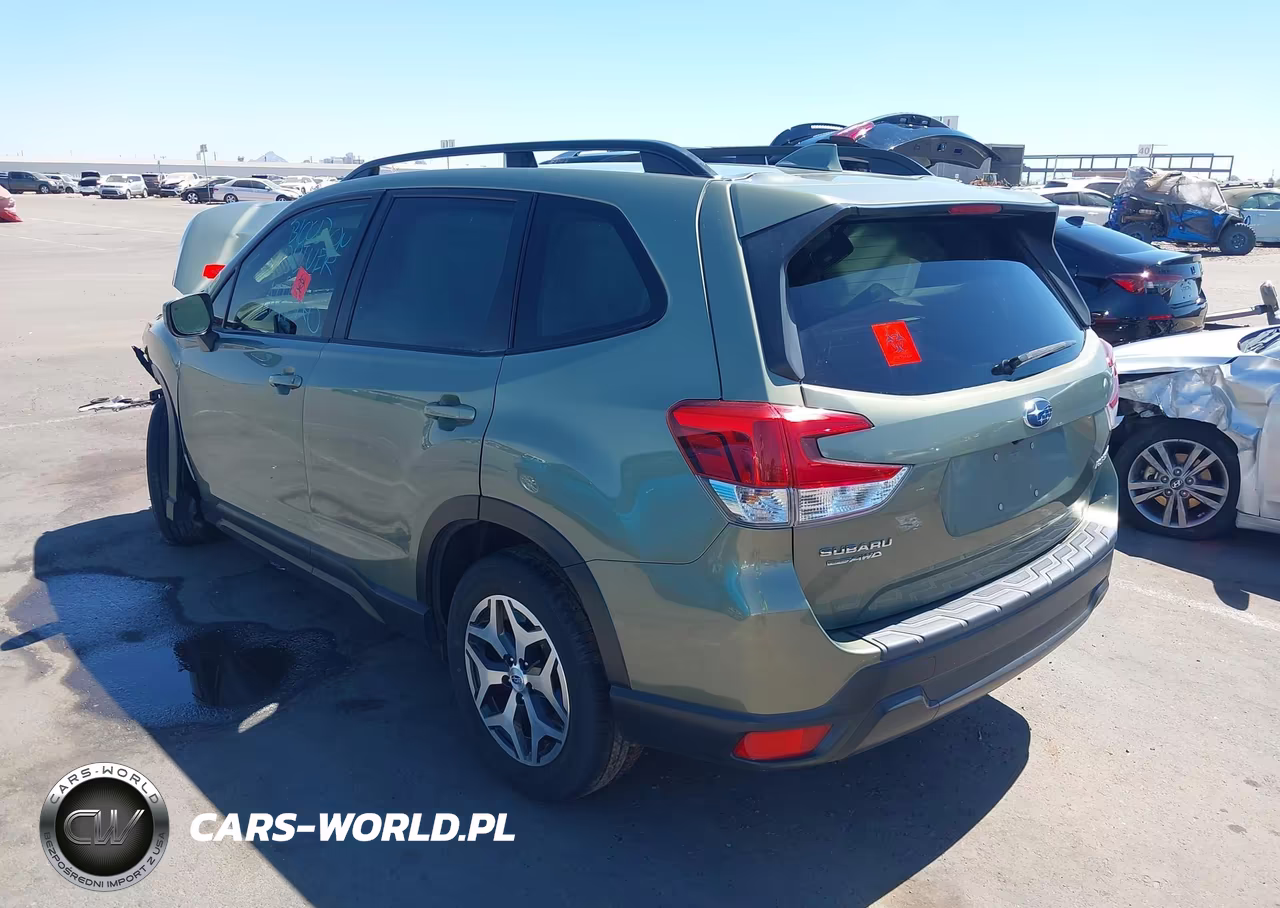 2021 Subaru Forester Premium VIN:JF2SKAFCXMH448006 - 3