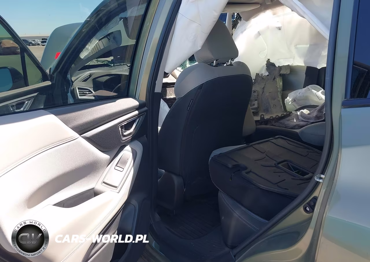 2021 Subaru Forester Premium VIN:JF2SKAFCXMH448006 - 8