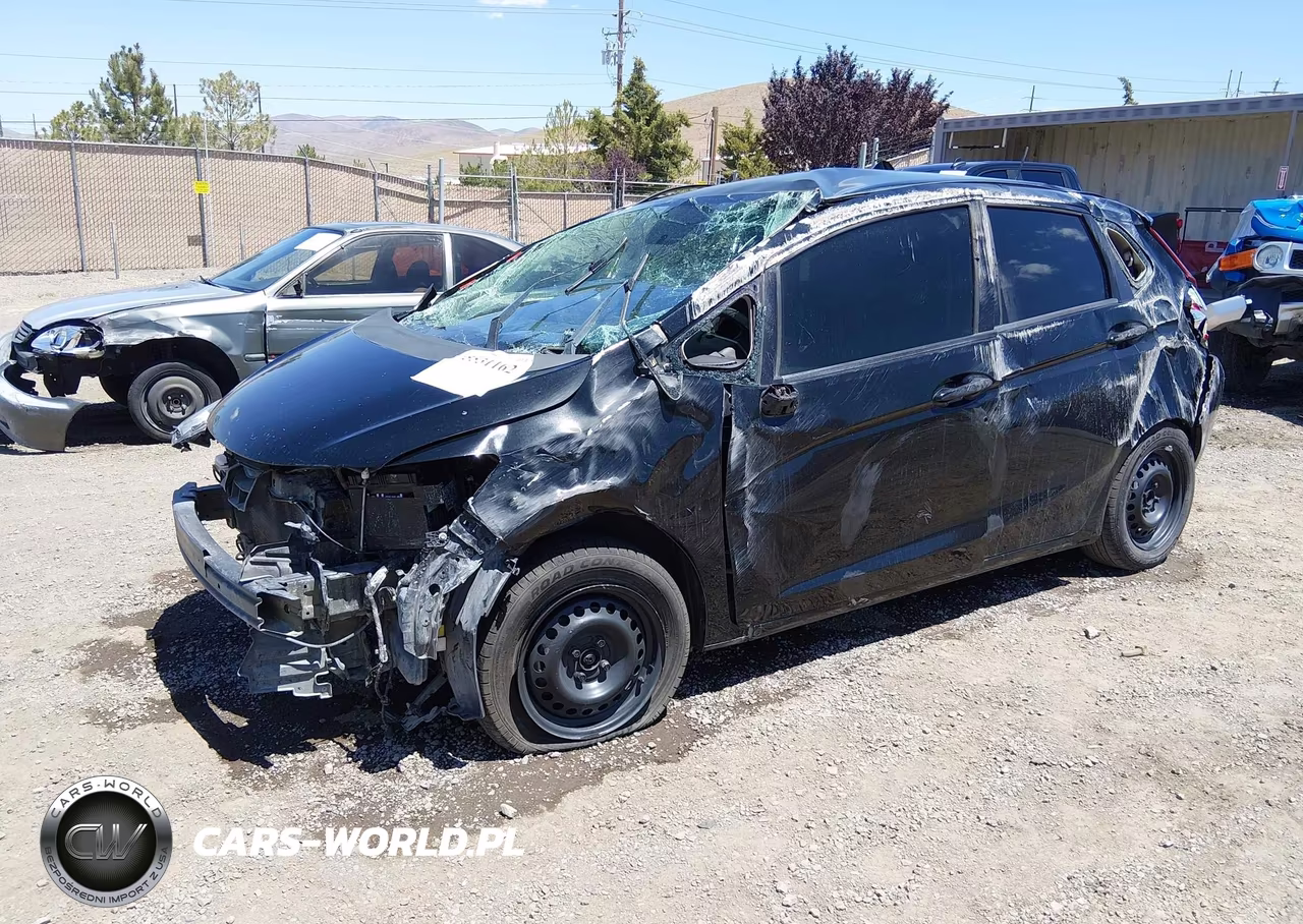 2017 Honda Fit Lx VIN:3HGGK5G56HM700137 - 2