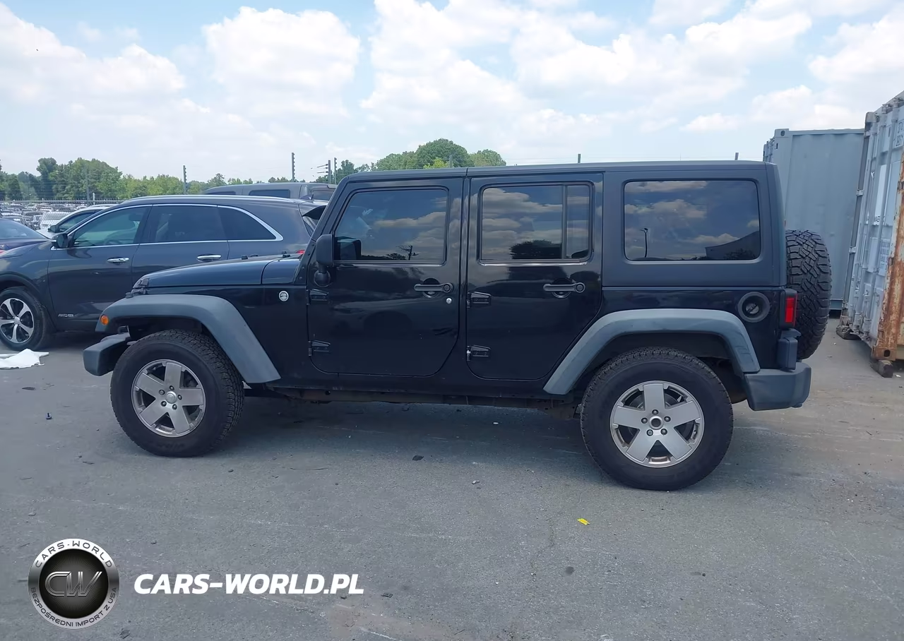 2012 Jeep Wrangler Unlimited Sport VIN:1C4BJWDGXCL201326 - 14
