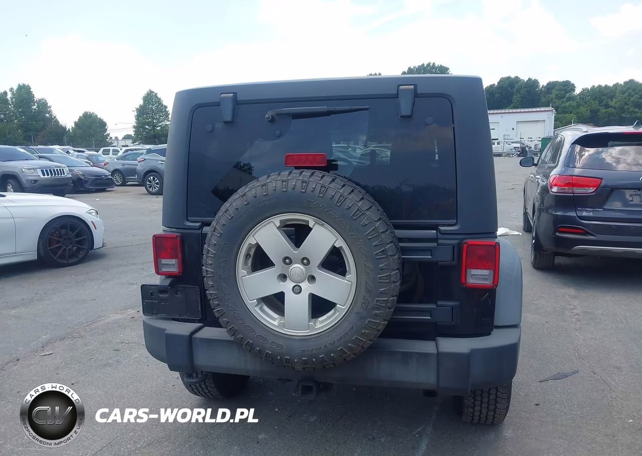 2012 Jeep Wrangler Unlimited Sport VIN:1C4BJWDGXCL201326 - 16
