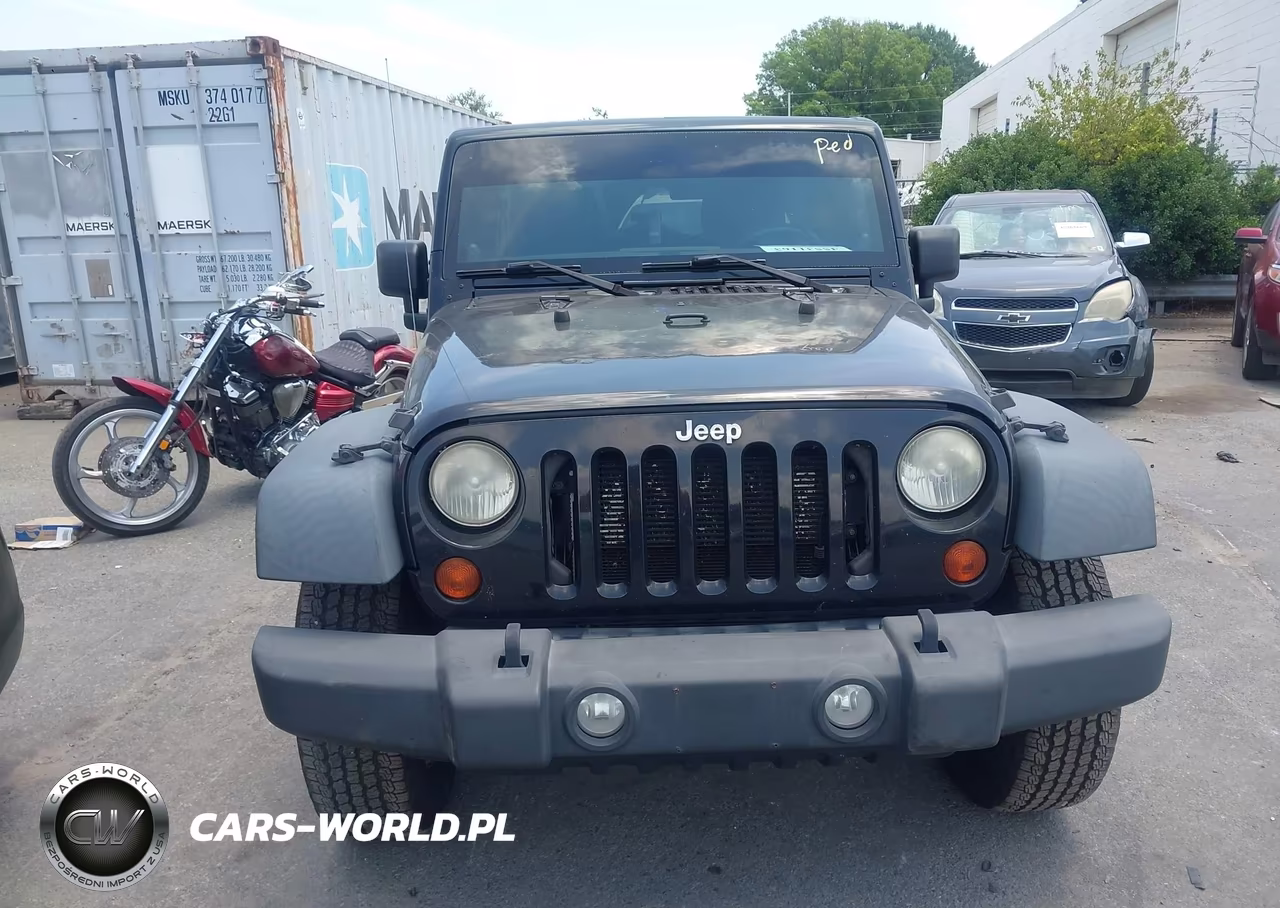 2012 Jeep Wrangler Unlimited Sport VIN:1C4BJWDGXCL201326 - 6