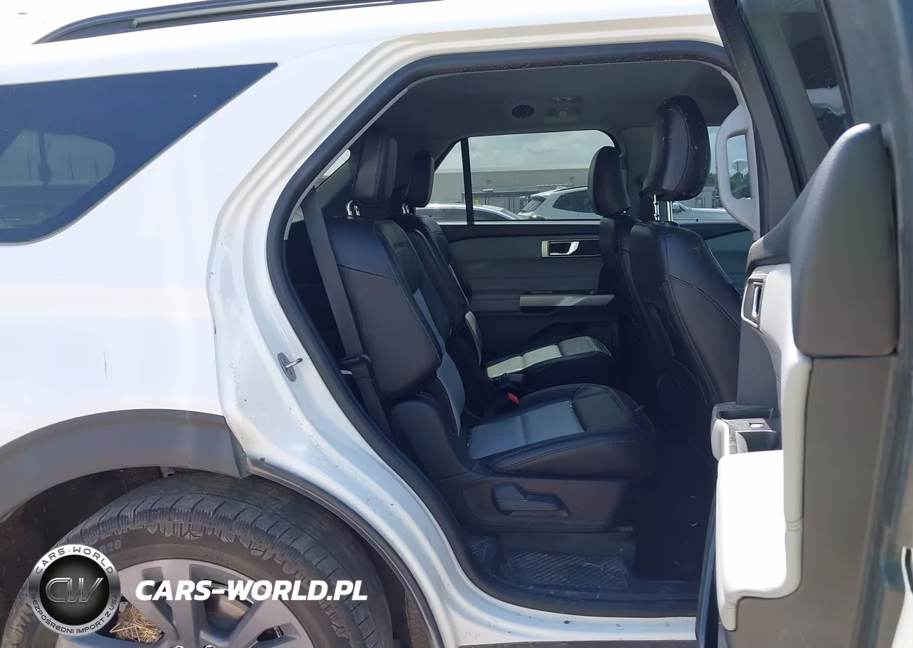 2024 Ford Explorer Xlt VIN:1FMSK7DH6RGA16201 - 8