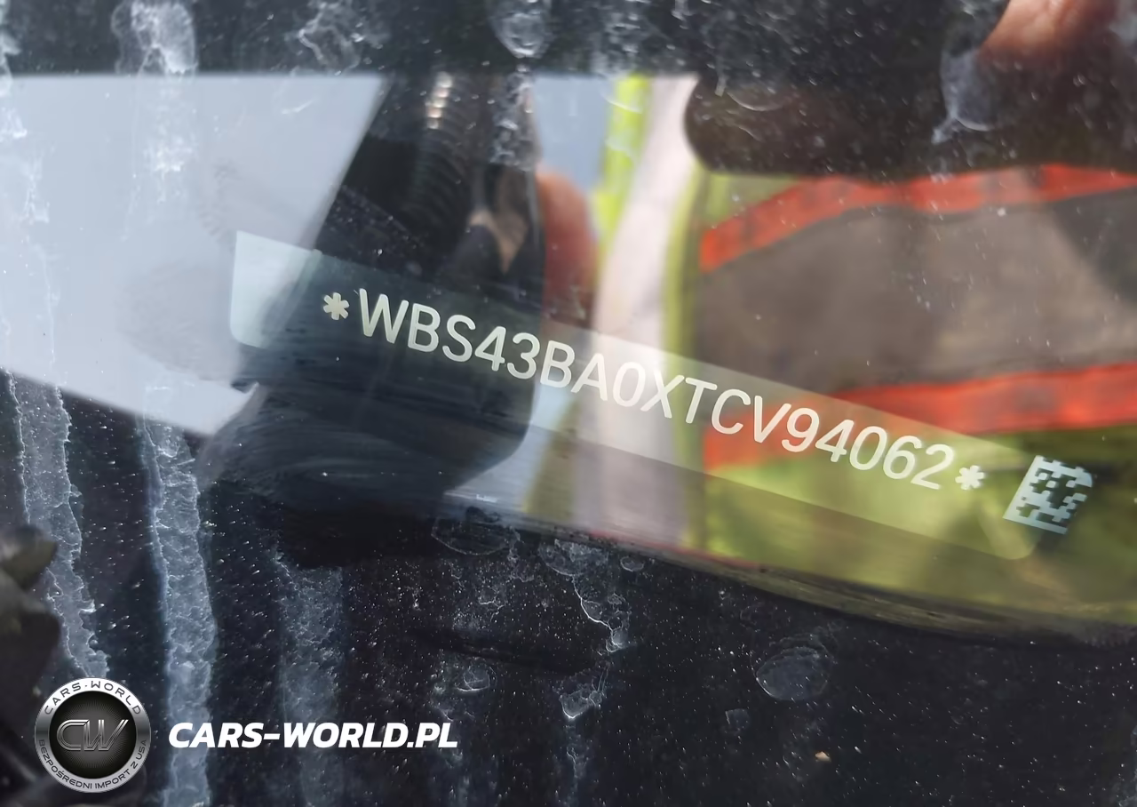 2026 BMW M4 Competition xDrive VIN:WBS43BA0XTCV94062 - 18