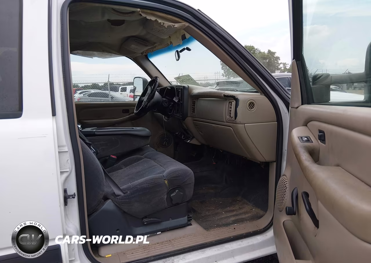 2003 Chevrolet Silverado 2500Hd VIN:1GCHC23U03F233639 - 5
