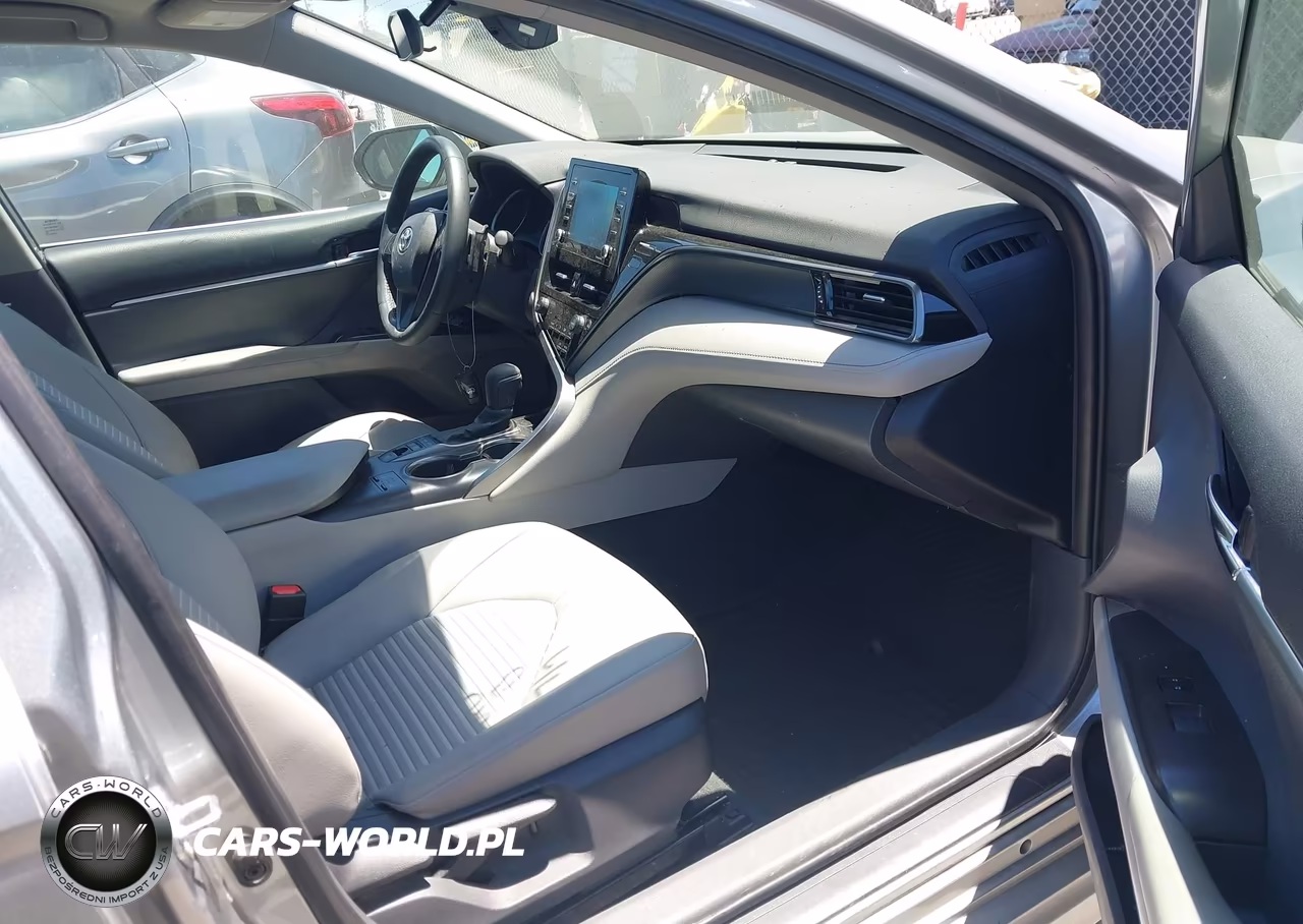 2022 Toyota Camry Se Hybrid VIN:4T1G31AK4NU586032 - 5