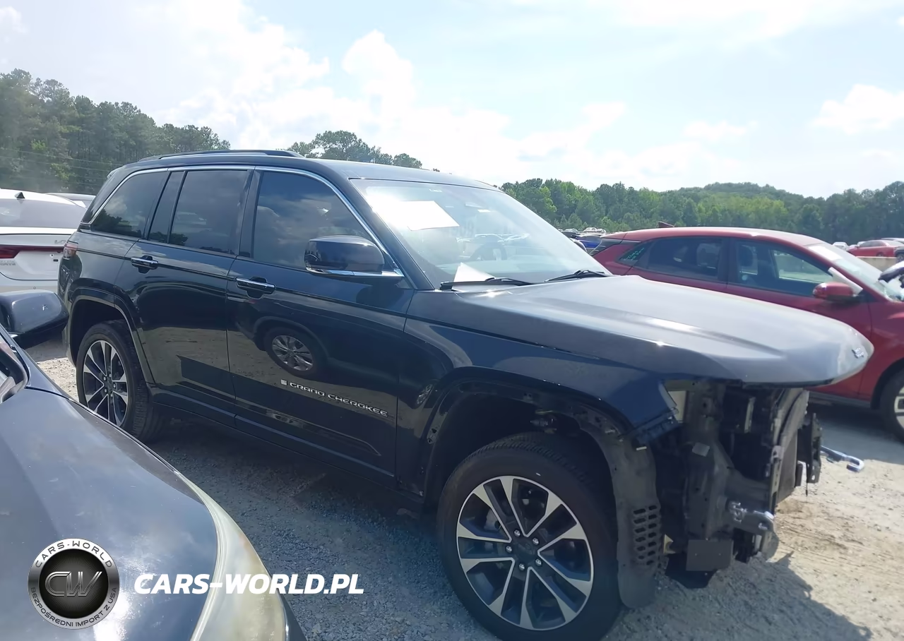 2023 Jeep Grand Cherokee Overland 4X4 VIN:1C4RJHDG3P8737229 - 13