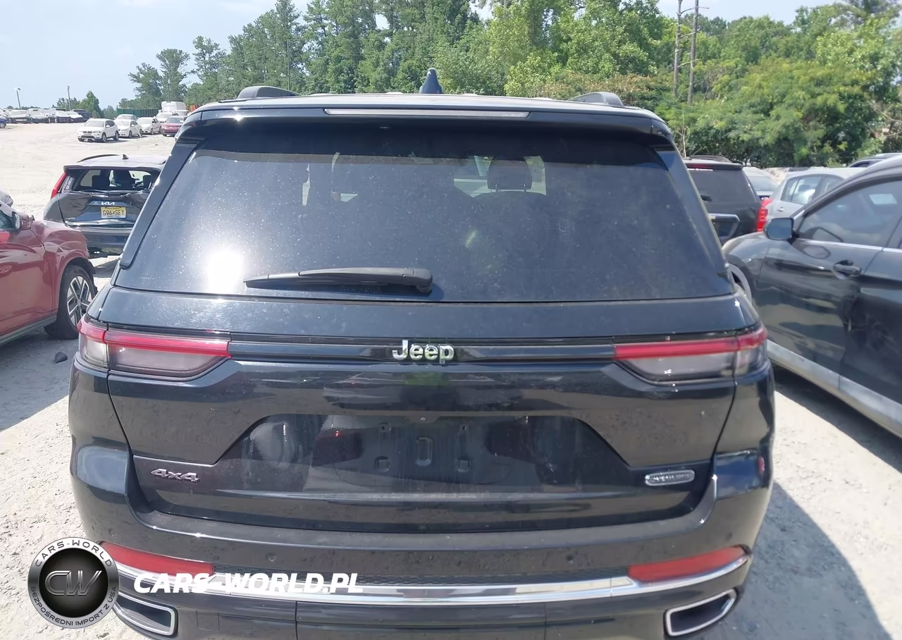 2023 Jeep Grand Cherokee Overland 4X4 VIN:1C4RJHDG3P8737229 - 16