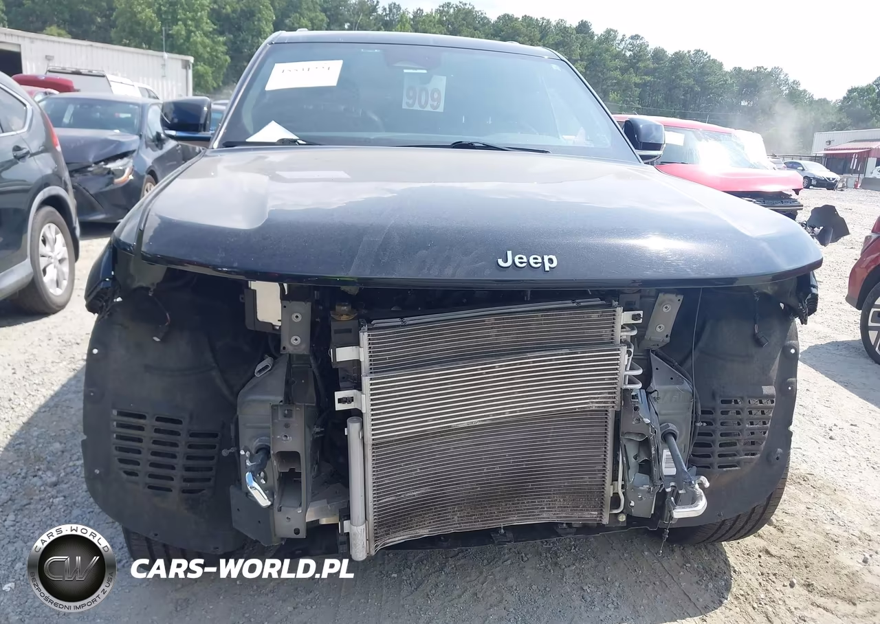 2023 Jeep Grand Cherokee Overland 4X4 VIN:1C4RJHDG3P8737229 - 6