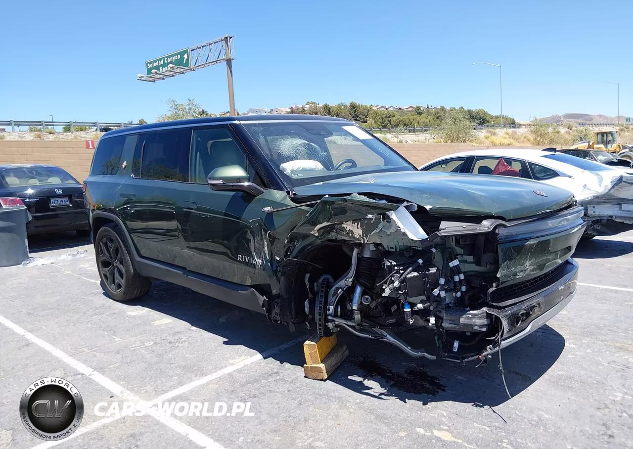 2025 Rivian R1S – zdjęcie 1 z 19