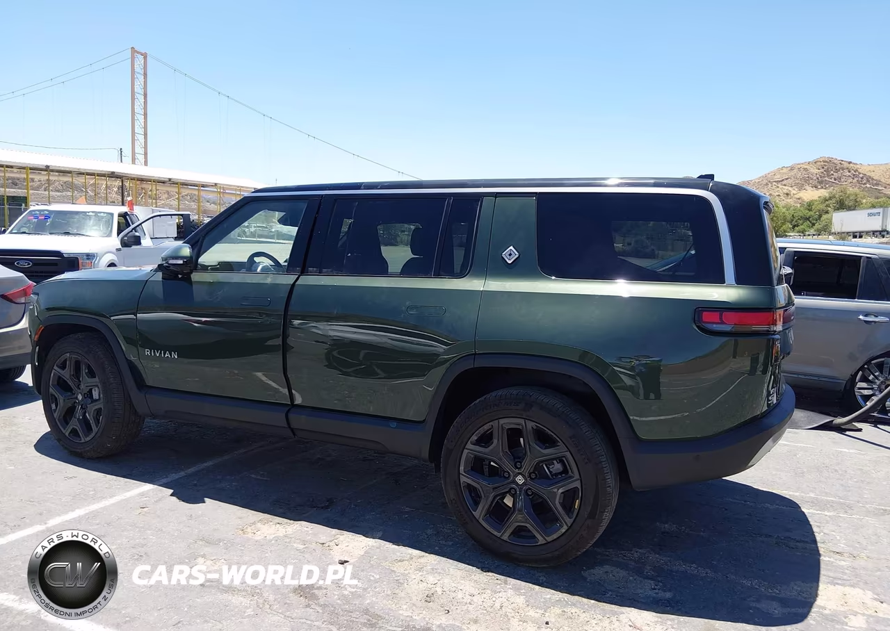 2025 Rivian R1S VIN:7PDSGBBAXSN069279 - 15