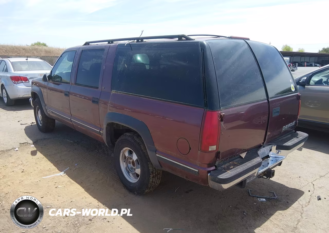 1996 Chevrolet Suburban K1500 VIN:3GNFK16R6TG156258 - 3