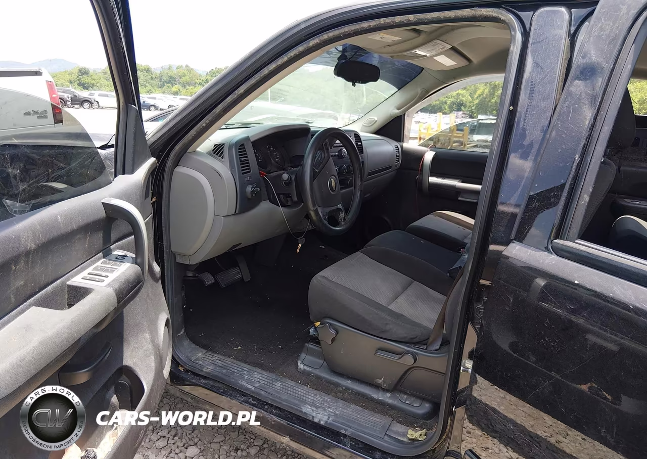 2008 Chevrolet Silverado 1500 Ls VIN:2GCEC13C781335054 - 5