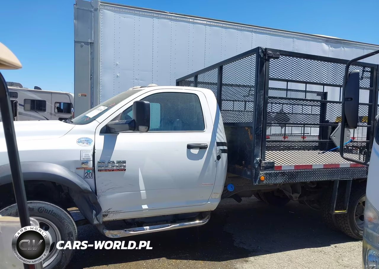 2016 Ram 5500 Chassis Tradesman-Slt VIN:3C7WRMBL4GG381763 - 18