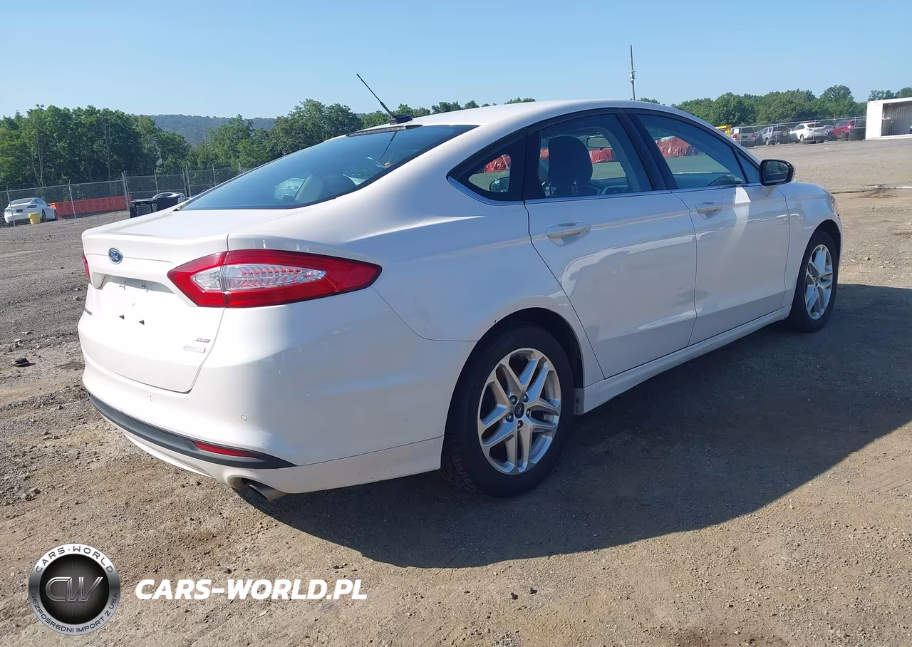 2013 Ford Fusion Se VIN:3FA6P0HR5DR316983 - 4
