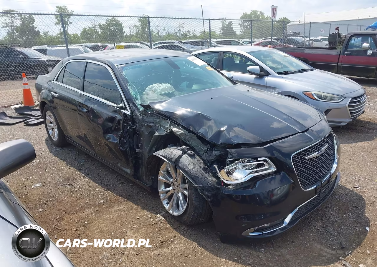 2017 Chrysler 300C – zdjęcie 1 z 16