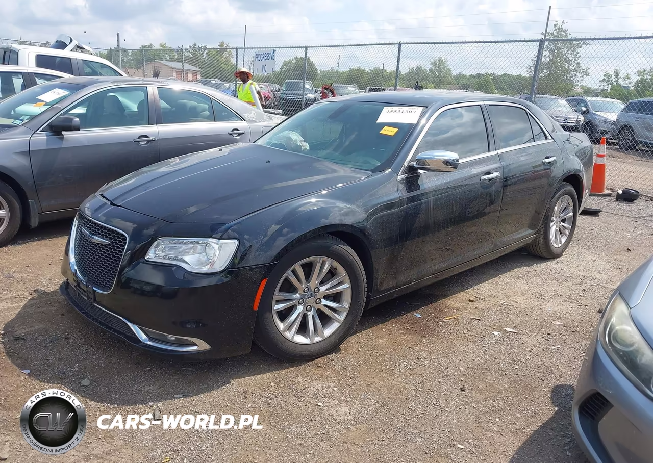 2017 Chrysler 300C VIN:2C3CCAEG2HH570819 - 2
