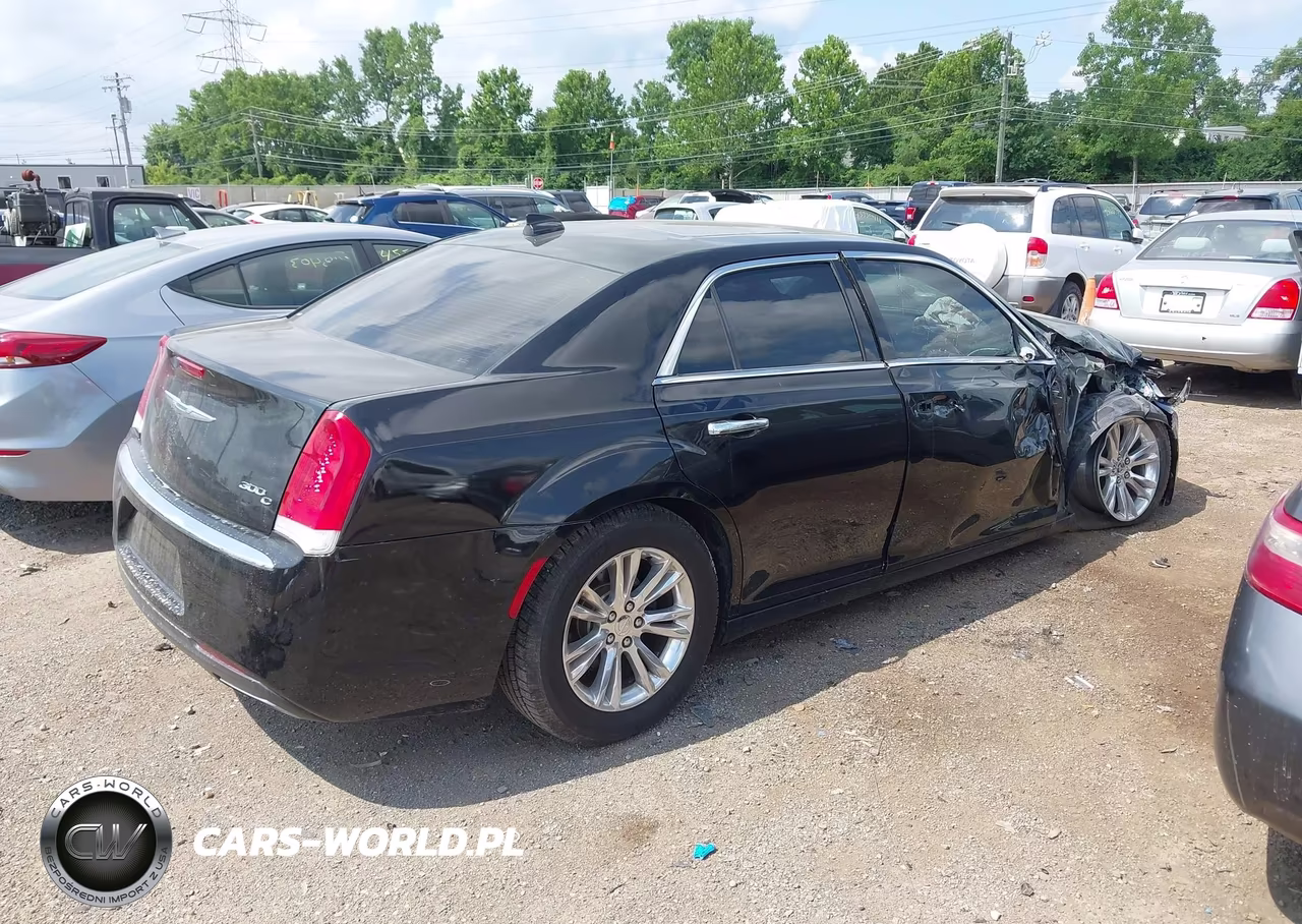 2017 Chrysler 300C VIN:2C3CCAEG2HH570819 - 4