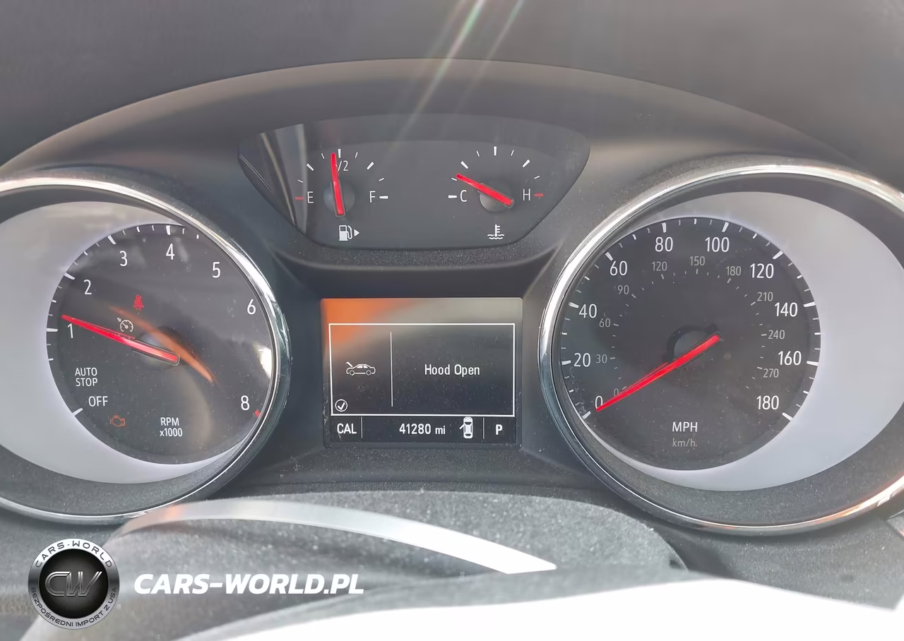 2018 Buick Regal Sportback Preferred VIN:W04GL6SX3J1114745 - 7