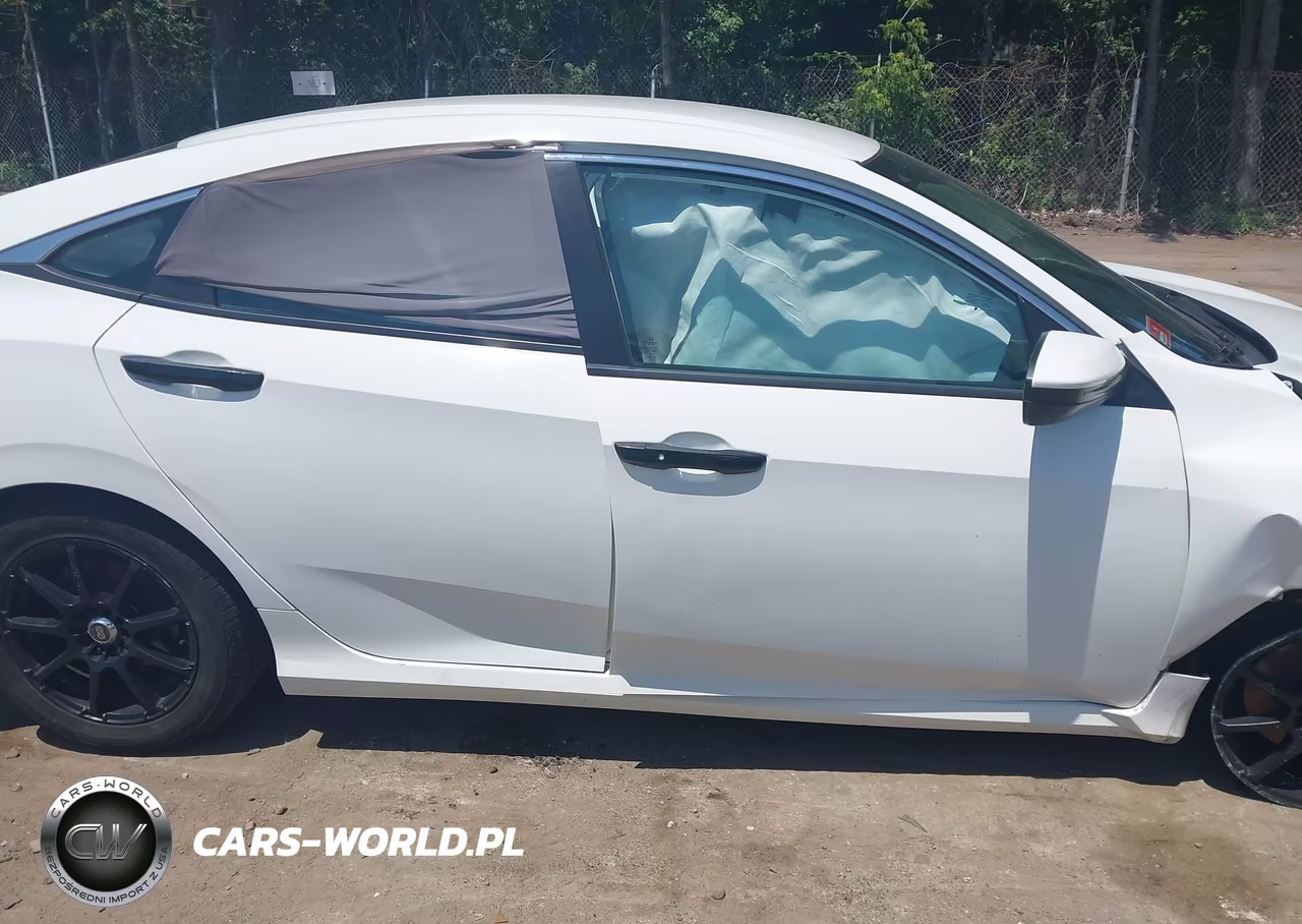 2018 Honda Civic Lx VIN:2HGFC2F6XJH605084 - 17