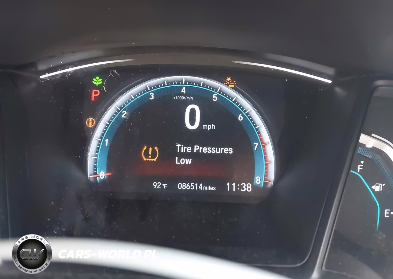 2018 Honda Civic Lx VIN:2HGFC2F6XJH605084 - 7