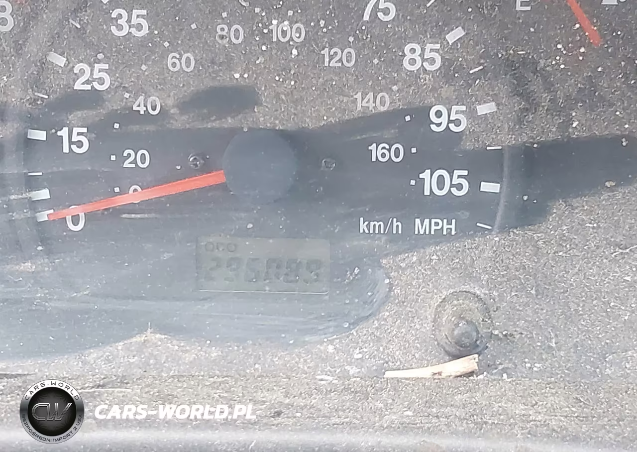 2000 Suzuki Vitara VIN:JF3TD62V0Y4122120 - 15