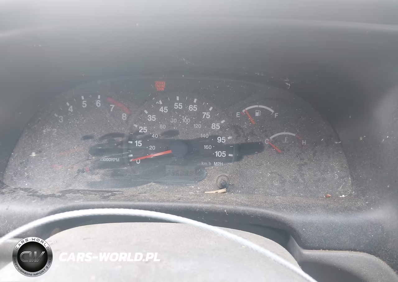 2000 Suzuki Vitara VIN:JF3TD62V0Y4122120 - 7