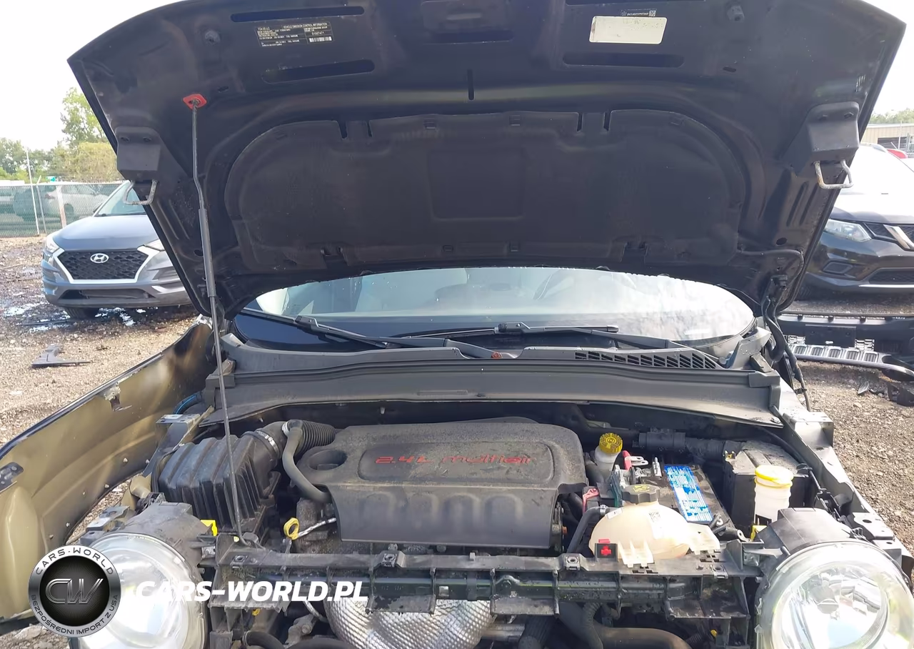 2015 Jeep Renegade Latitude VIN:ZACCJBBT0FPB72466 - 10