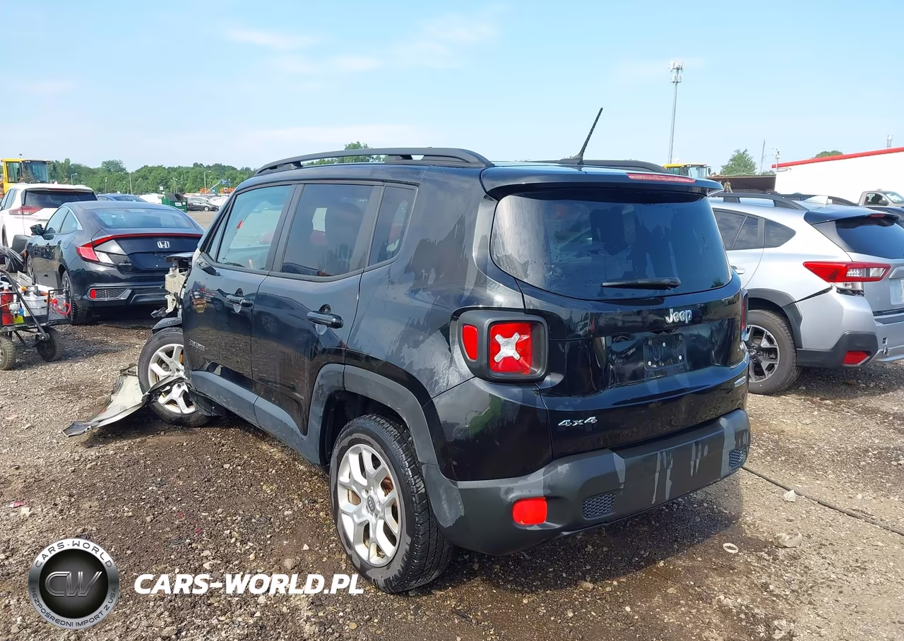 2015 Jeep Renegade Latitude VIN:ZACCJBBT0FPB72466 - 3