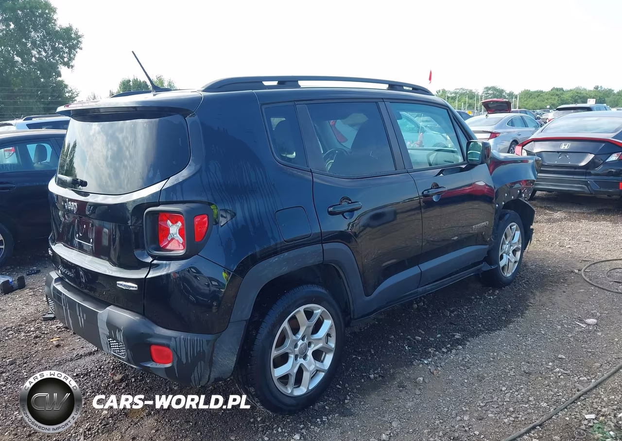 2015 Jeep Renegade Latitude VIN:ZACCJBBT0FPB72466 - 4