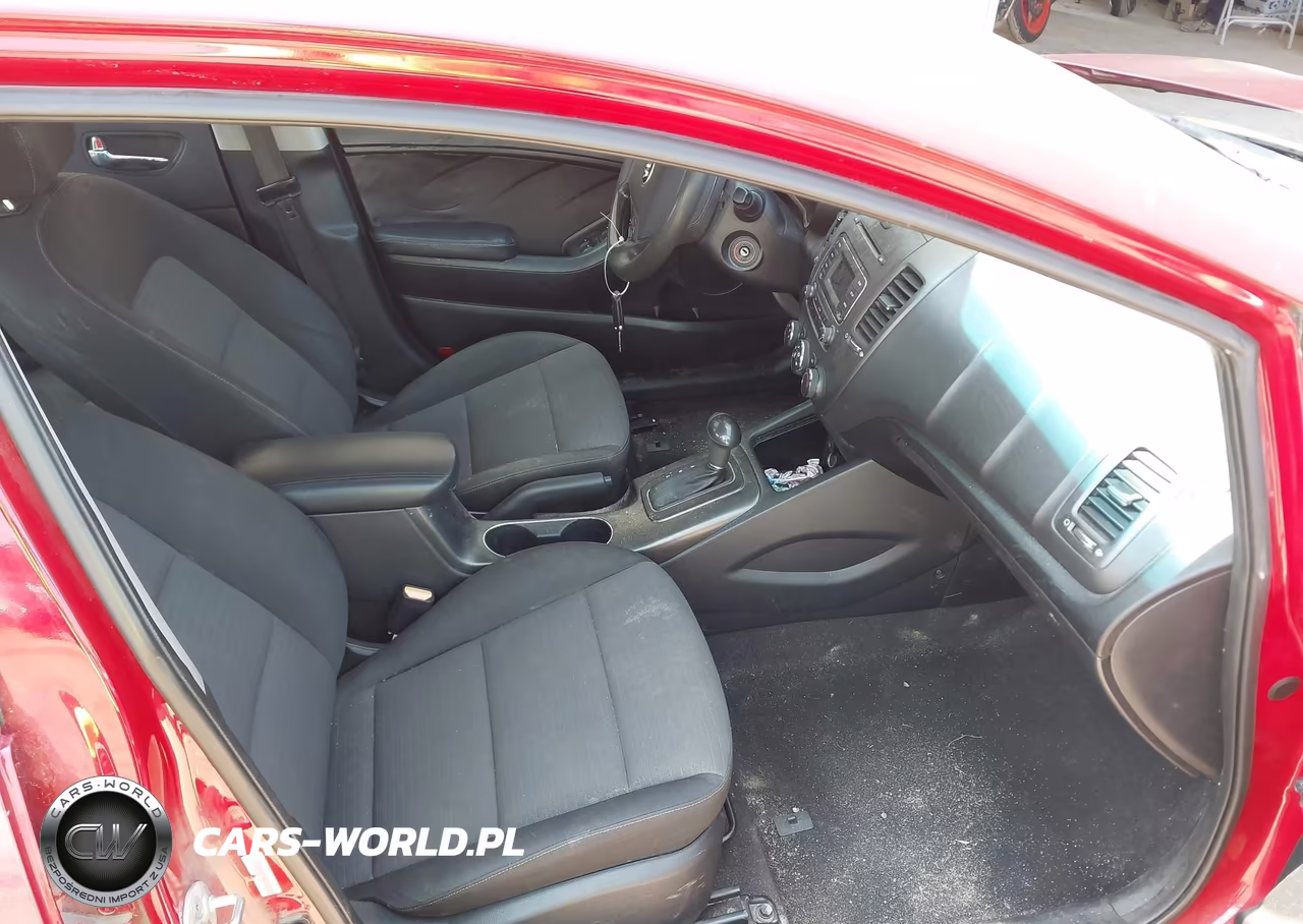 2015 Kia Forte Lx VIN:KNAFX4A66F5321968 - 5