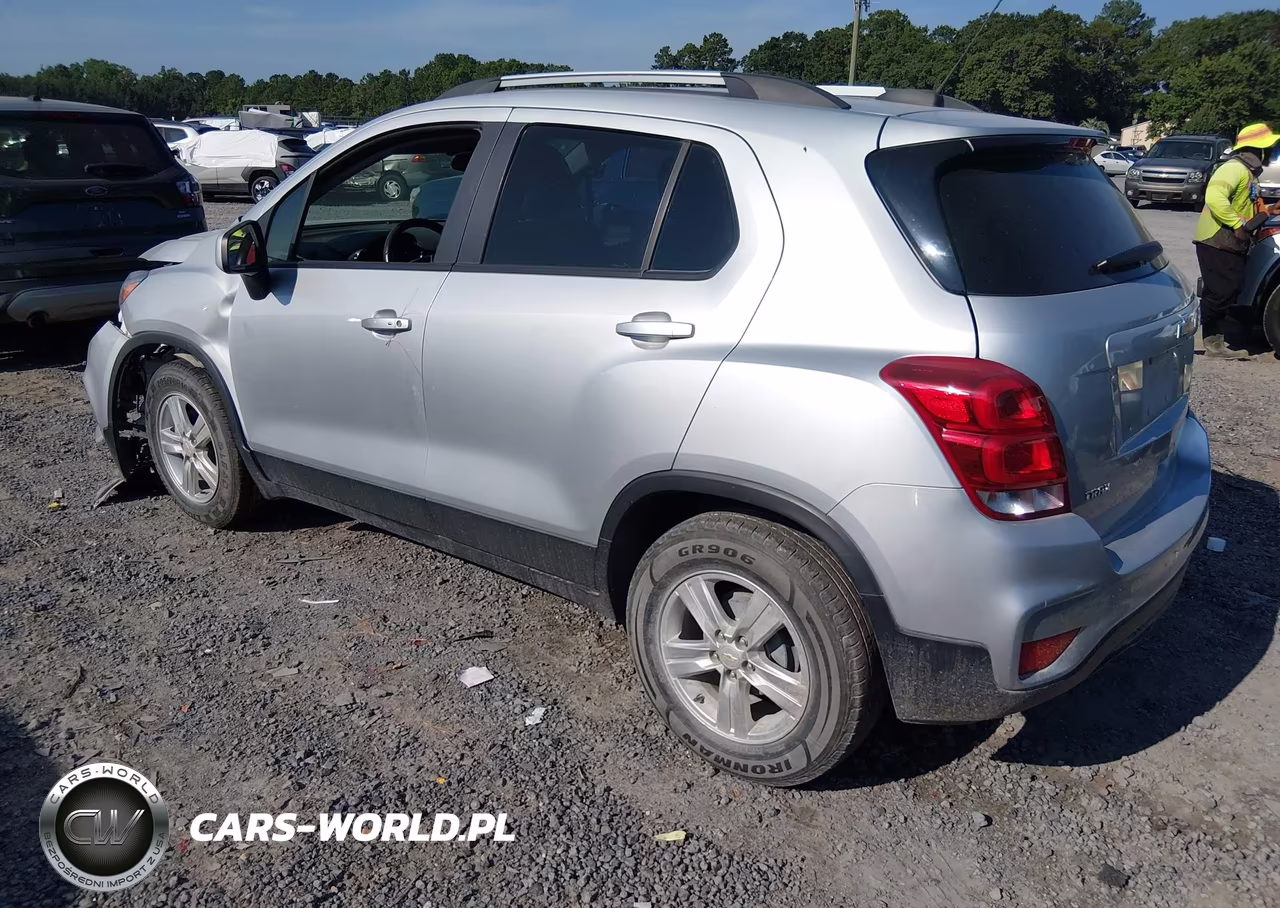 2021 Chevrolet Trax Fwd Lt VIN:KL7CJLSB1MB317674 - 3