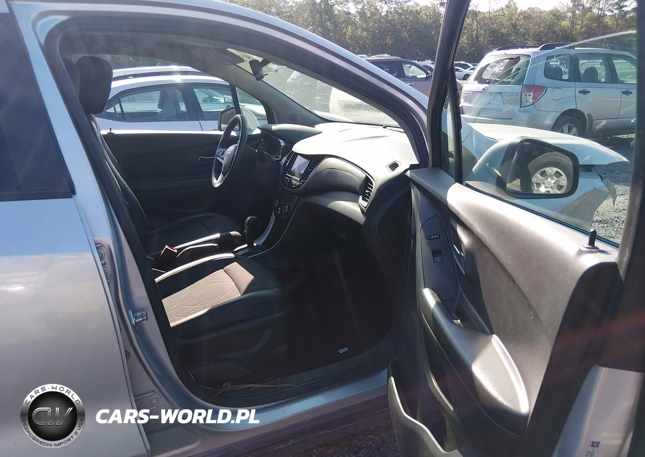 2021 Chevrolet Trax Fwd Lt VIN:KL7CJLSB1MB317674 - 5
