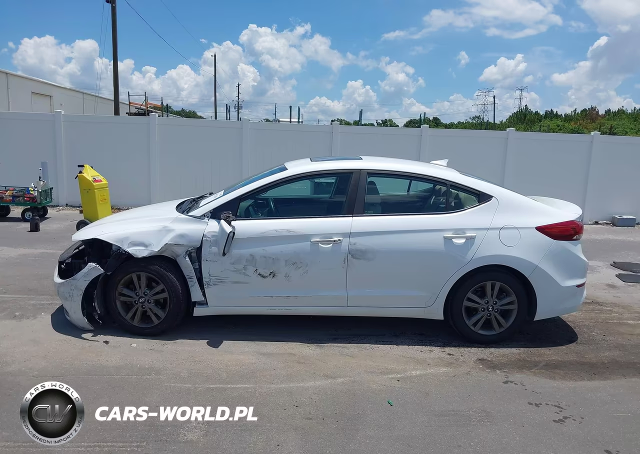 2018 Hyundai Elantra Value Edition VIN:5NPD84LF4JH391336 - 14
