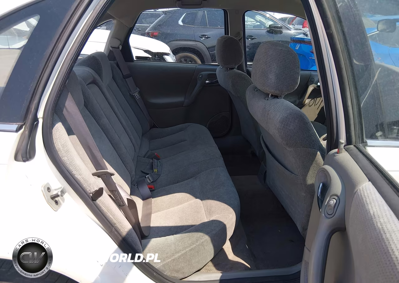 2001 Saturn L200 VIN:1G8JU52F11Y544558 - 8